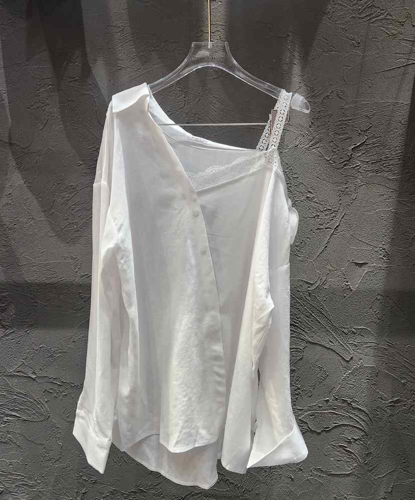 BLACK RIBBON-A韓國代購女裝新品26春夏襯衫蕾絲衫不對稱蕾絲亞麻BLACK RIBBON-A襯衫/蕾絲衫