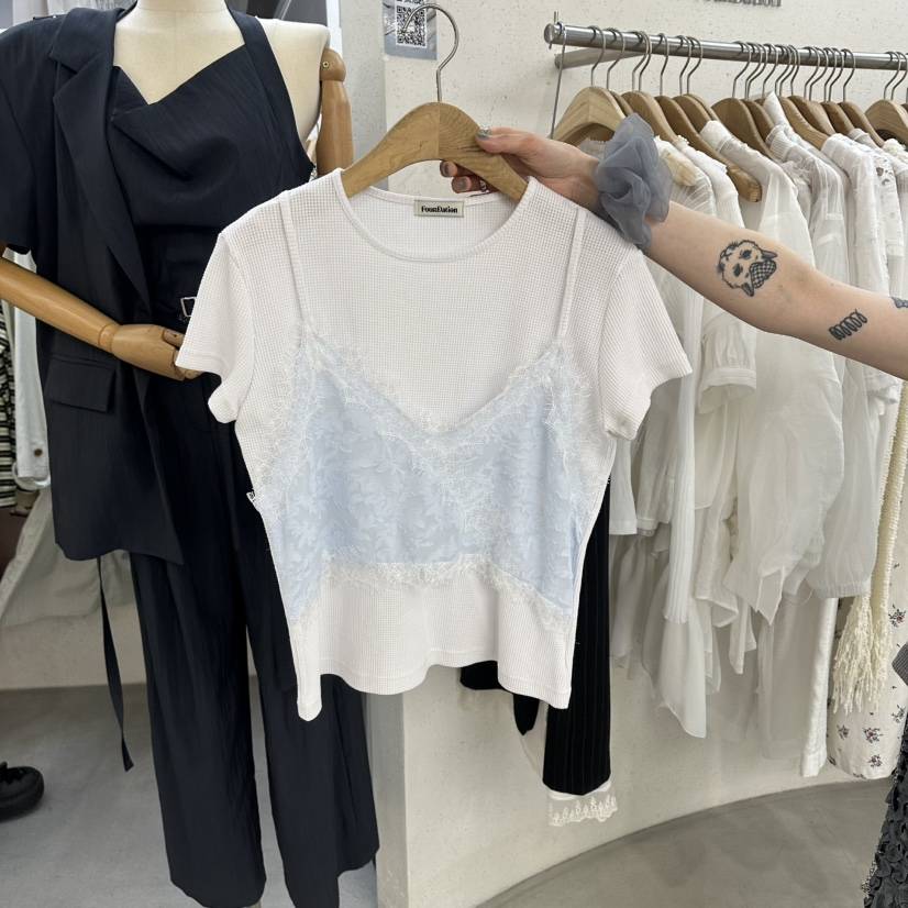 FOUNDATION韓國直郵實拍女裝新品休閑時尚人氣熱賣職業T恤FOUNDATIONT恤