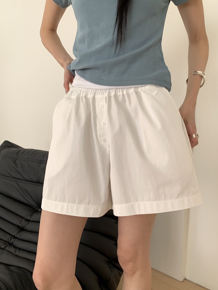 B_GARDER韓國代購女裝新款推薦職業休閑時尚人氣短褲紐扣B.GARDER短褲