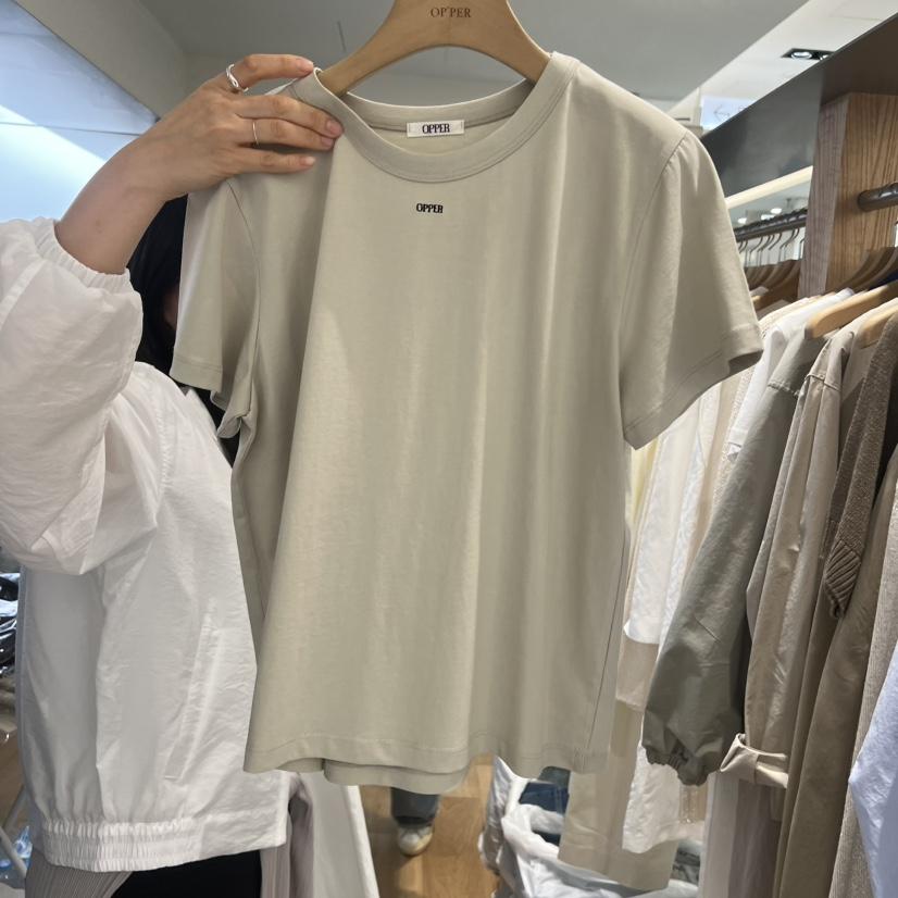 OP PER韓國代購女裝新品職業熱賣推薦時尚人氣休閑26春夏T恤OPPER-simplebeigeT恤