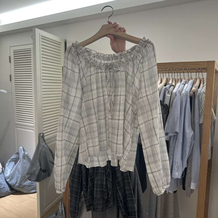 TIZZI韓國東大門直郵女士新品職業人氣26春夏熱賣襯衫蕾絲衫TIZZI襯衫/蕾絲衫