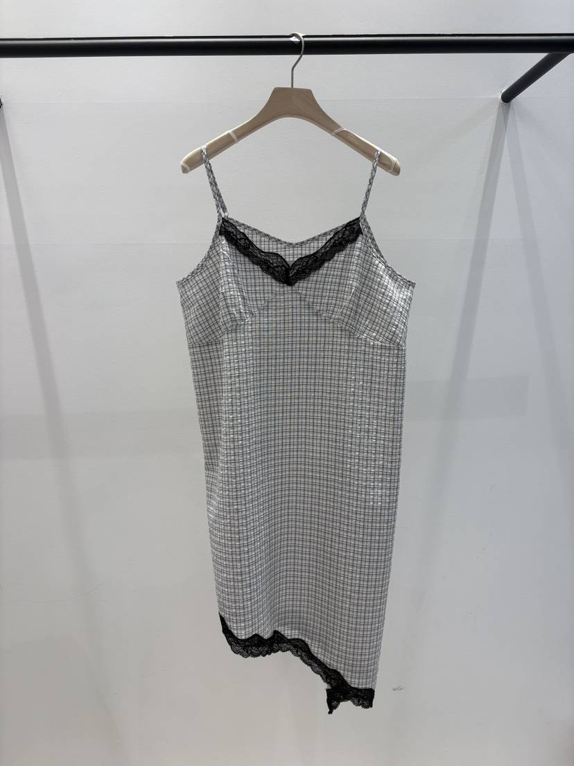 LAIVE韓國東大門直郵女裝新款人氣休閑職業26春夏熱賣連衣裙LAIVE連衣裙