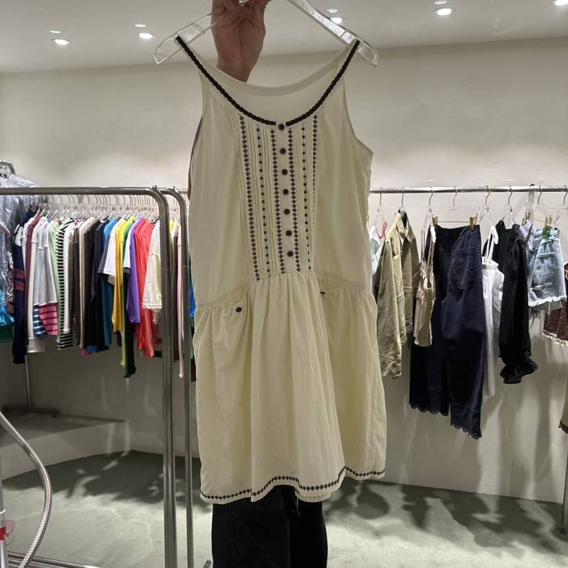 JERRY HALL-P韓國東大門直郵女士新款推薦人氣連衣裙刺繡JERRY HALL連衣裙