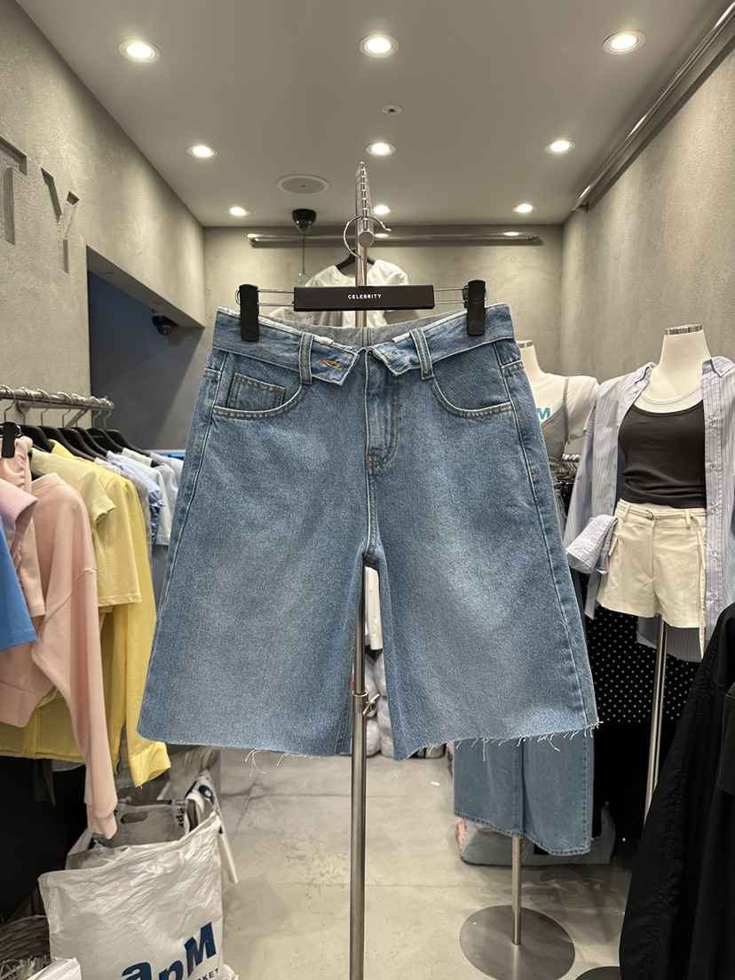 CELEBRITY-A韓國代購女士新品時尚職業熱賣26春夏推薦短褲CELEBRITY-A短褲