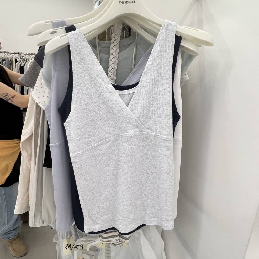 BREATHE韓國直郵女裝新品時尚人氣26春夏休閑吊帶背心V領BREATHE吊帶/背心