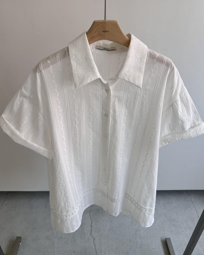 HOWDY/FACT THE NERD東大門代購女裝新款人氣襯衫蕾絲衫HOWDY/FACT THE NERD襯衫/蕾絲衫