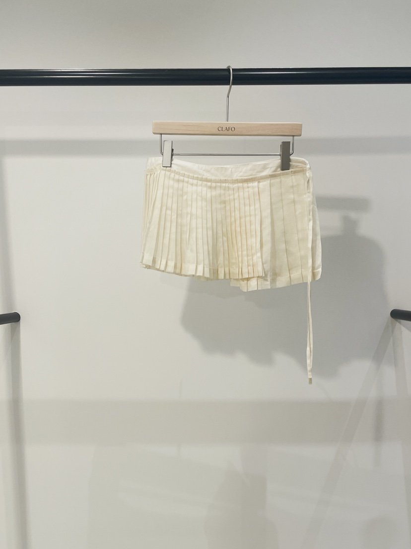 CLAFO韓國東大門代購女士新品時尚推薦熱賣職業26春夏短裙褶裥CLAFO短裙