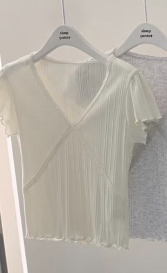 SHOP POSTER韓國代購女士新品休閑26春夏推薦人氣T恤V領SHOP_POSTERT恤
