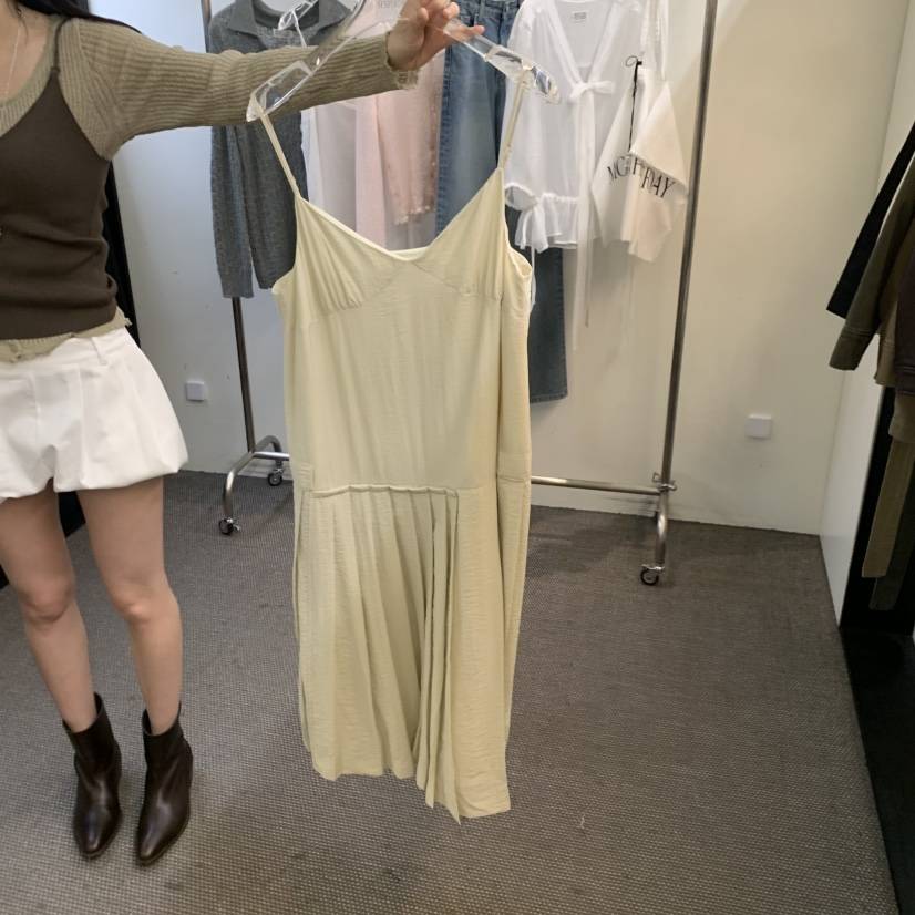 MORE THAN YESTERDAY/LOVE YOU SO MUCH韓國東大門代購女士新款職業連衣裙褶裥LYSM/MORE THAN YESTERDAY連衣裙