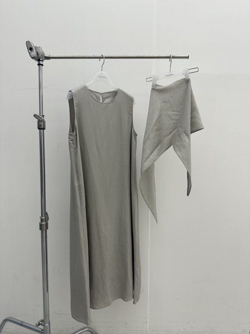 MONDAY TO SUNDAY韓國直郵女裝新款26春夏時尚熱賣套裝MONDAY TO SUNDAY套裝