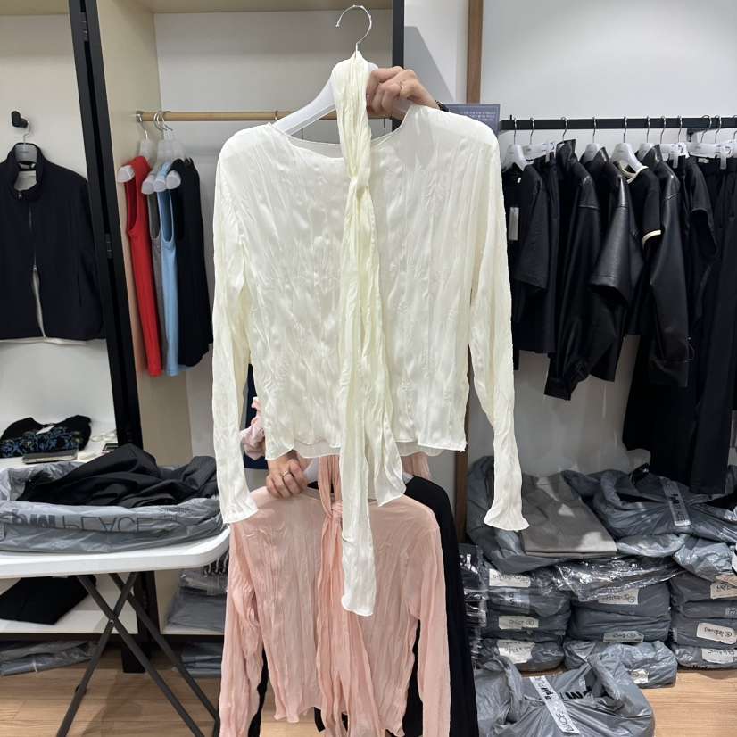 MUYBIEN韓國東大門代購女士新品人氣休閑襯衫蕾絲衫含脖帶MUYBIEN襯衫/蕾絲衫