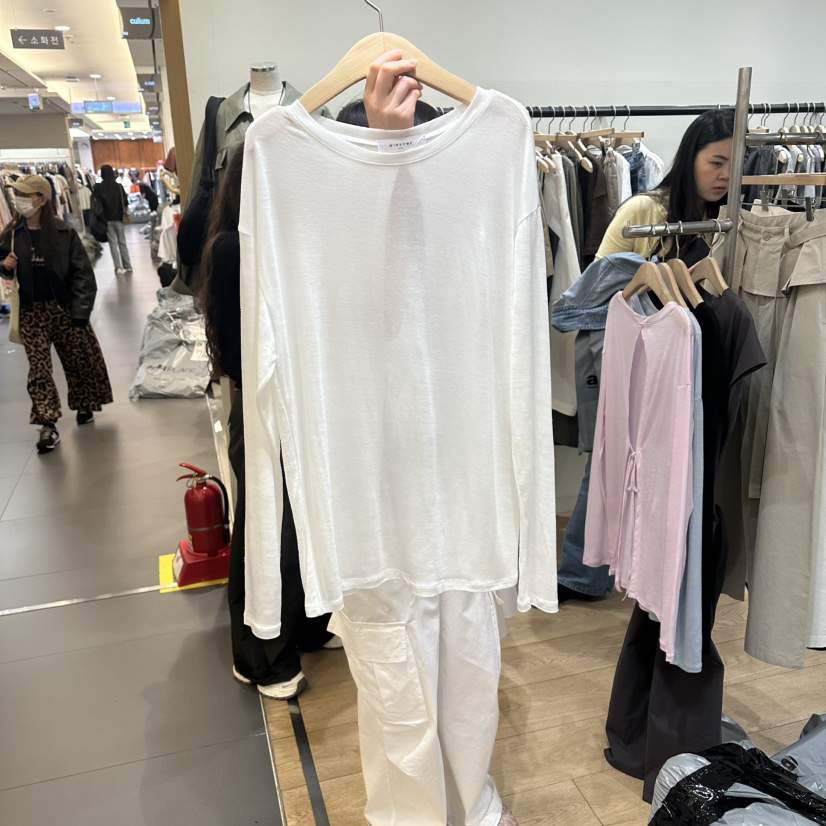 WINSOME韓國直郵實拍女士新款人氣26春夏時尚熱賣長袖T恤WINSOME長袖T恤