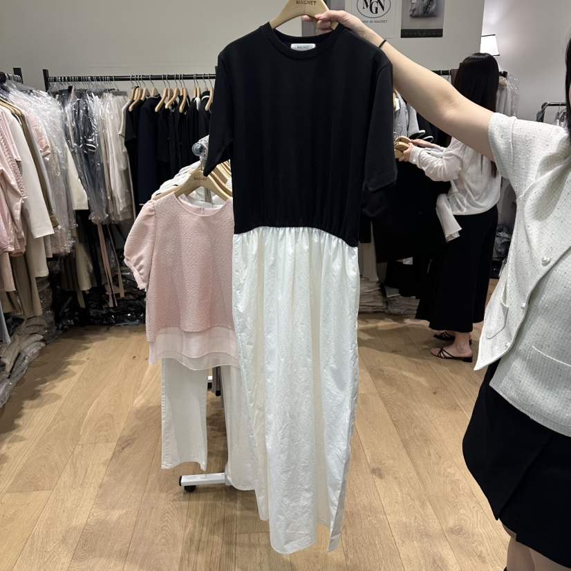 M.G.N韓國直郵實拍女士新品熱賣26春夏時尚休閑連衣裙撞色MAGNET連衣裙