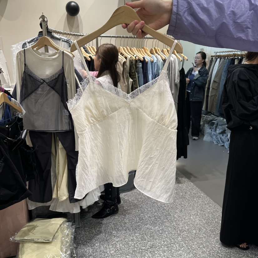 SOF韓國直郵女裝新品推薦時尚職業26春夏熱賣休閑吊帶背心SOF吊帶/背心