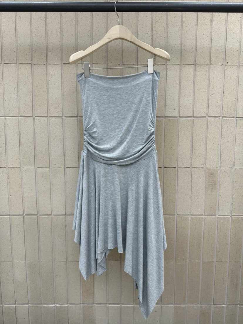 FOSET韓國東大門直郵女裝新品職業26春夏推薦連衣裙不對稱FOSET連衣裙