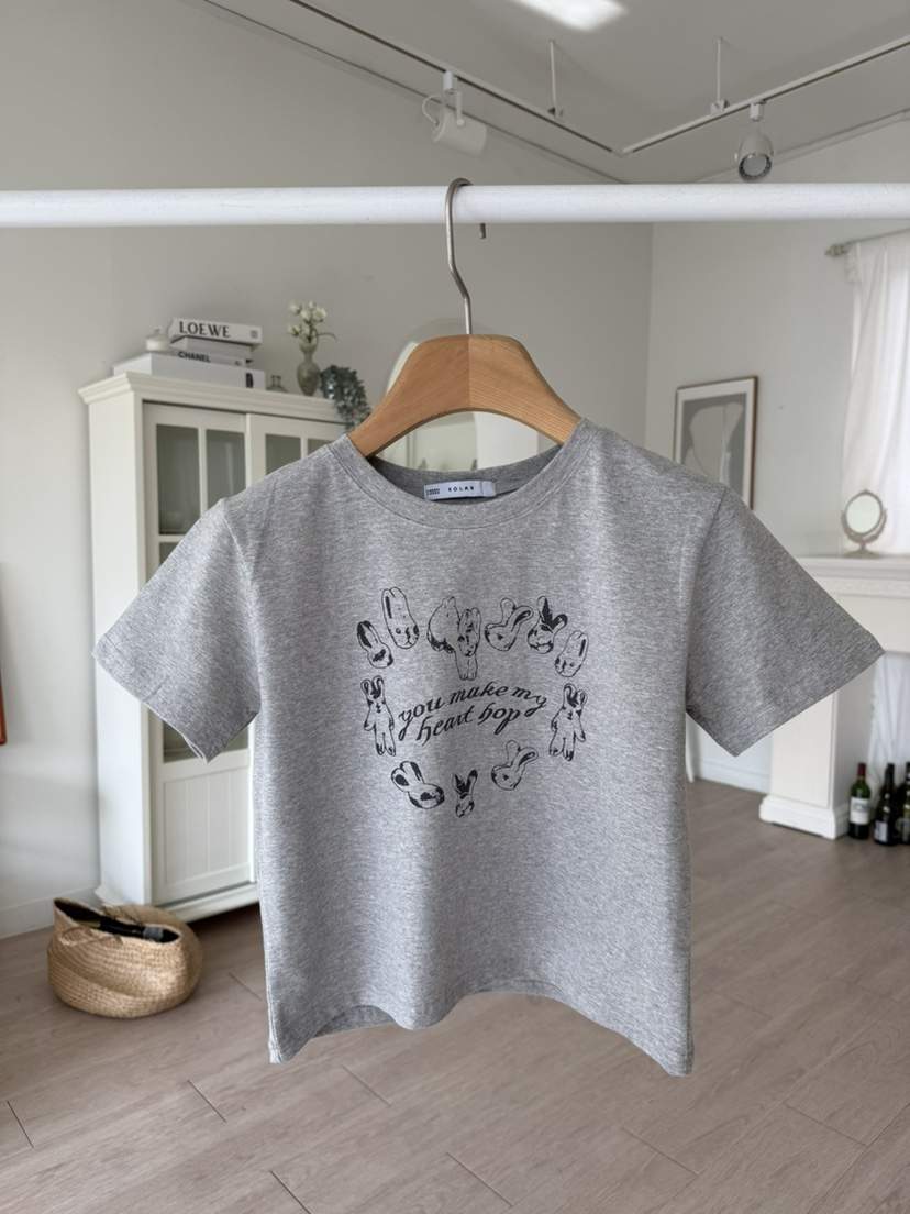 SOLAR韓國東大門代購女裝新款時尚推薦職業26春夏T恤兔子SOLART恤