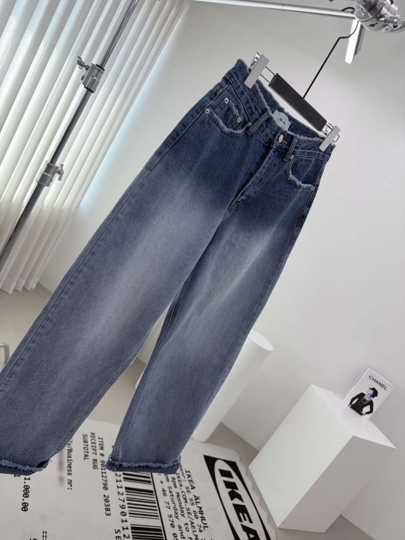 RED-A韓國直郵實拍女裝新款人氣推薦時尚職業休閑牛仔褲RED-A牛仔褲