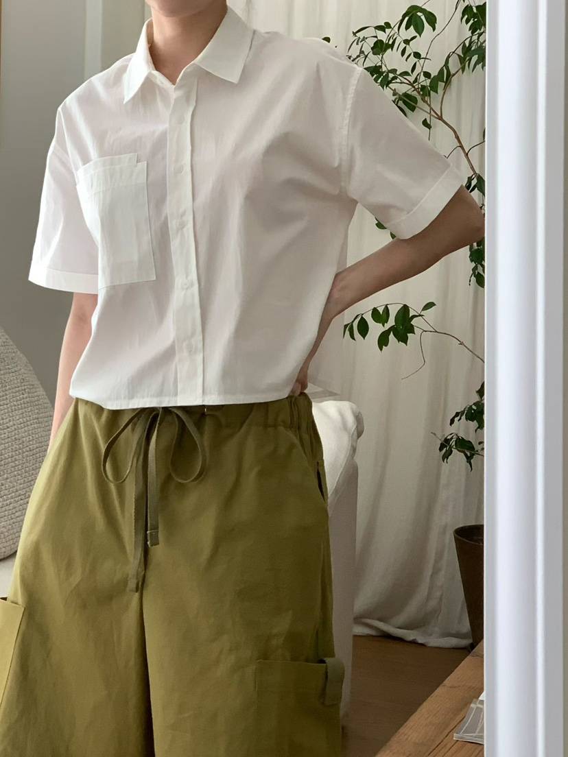 BINUS東大門實拍女裝新品時尚職業真品熱賣襯衫蕾絲衫短款BINUS襯衫/蕾絲衫