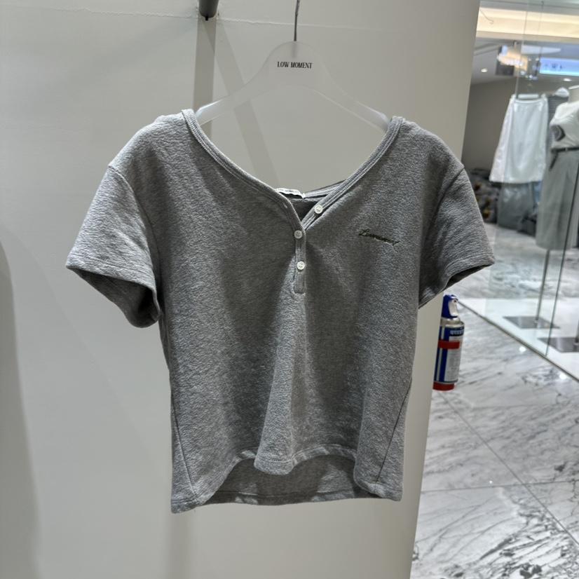 LOW MOMENT韓國直郵女裝新品推薦休閑時尚職業26春夏T恤LOW MOMENTT恤