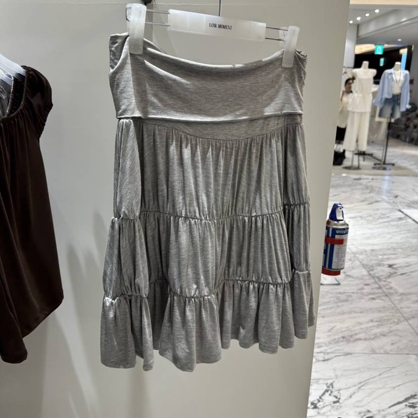 LOW MOMENT韓國直郵實拍女士新品26春夏半身裙中短裙褶皺LOW MOMENT半身裙/中短裙