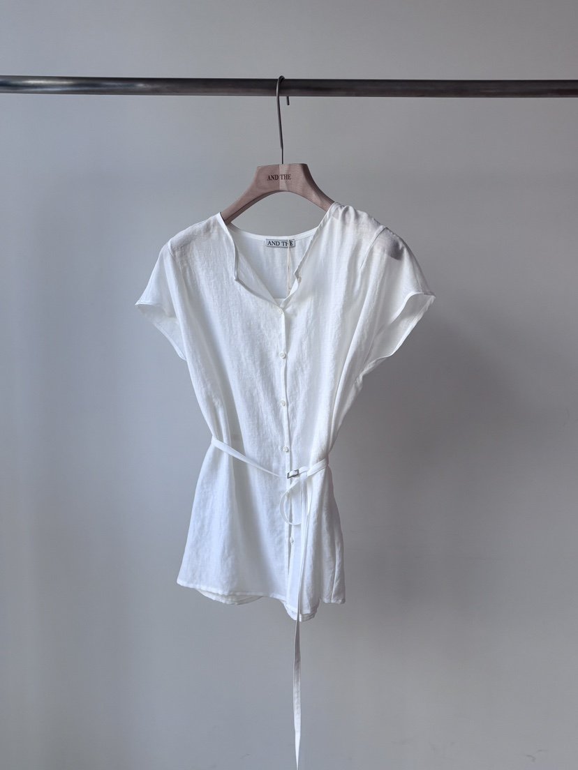 AND THE韓國代購女士新款職業26春夏推薦襯衫蕾絲衫含腰繩AND THE襯衫/蕾絲衫