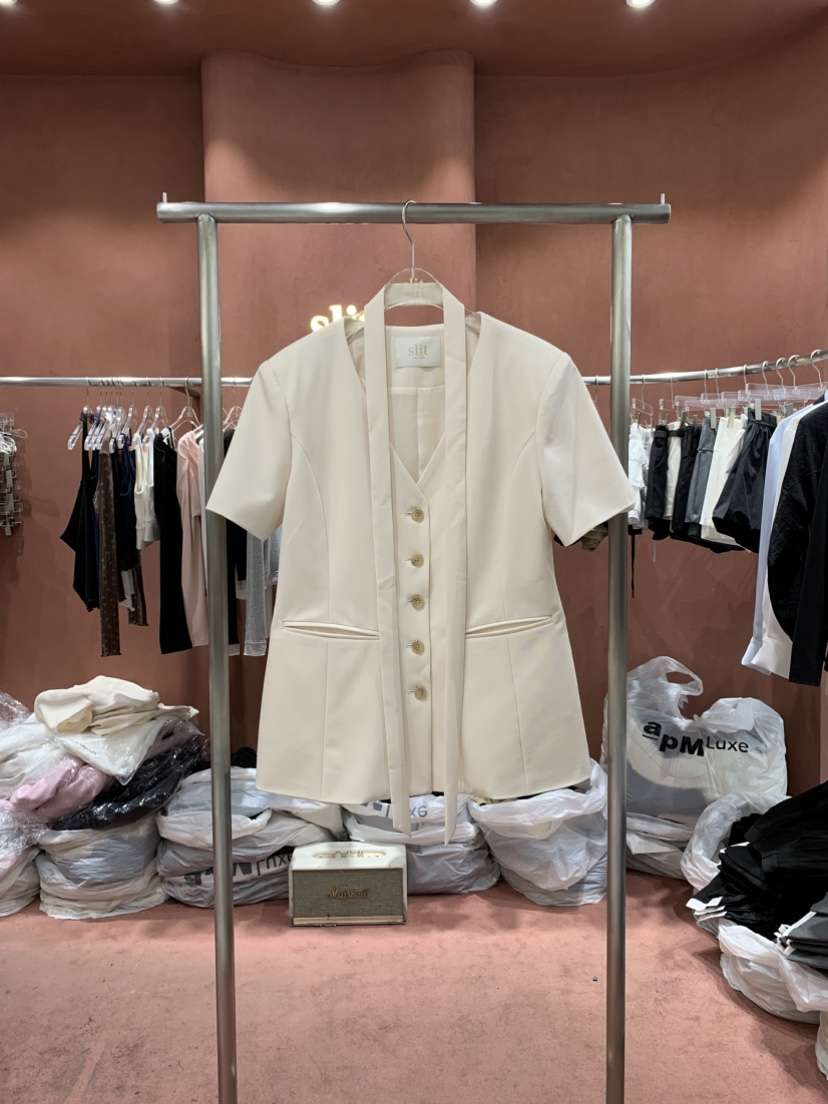 SLIT韓國東大門代購女士新品熱賣職業時尚人氣夾克含脖帶SLIT夾克