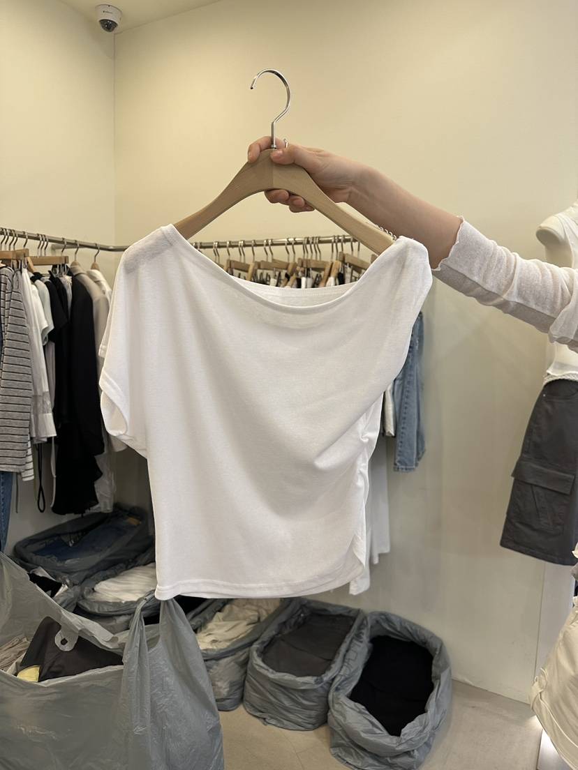 MONDAYMORING韓國東大門代購女裝新款熱賣休閑時尚人氣T恤MONDAYMORINGT恤