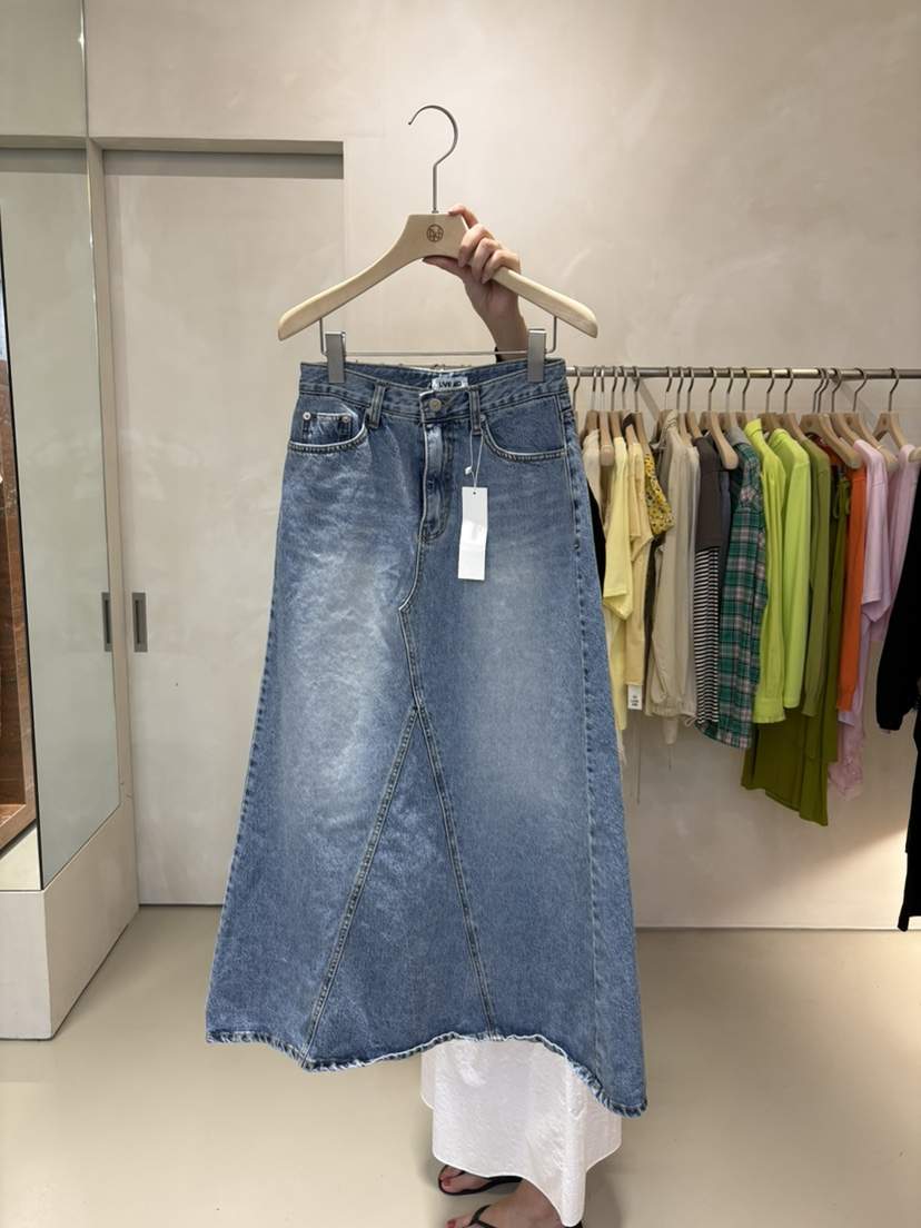 LIVE AID-P韓國直郵實拍女士新款時尚熱賣26春夏人氣長裙LIVE AID-P長裙