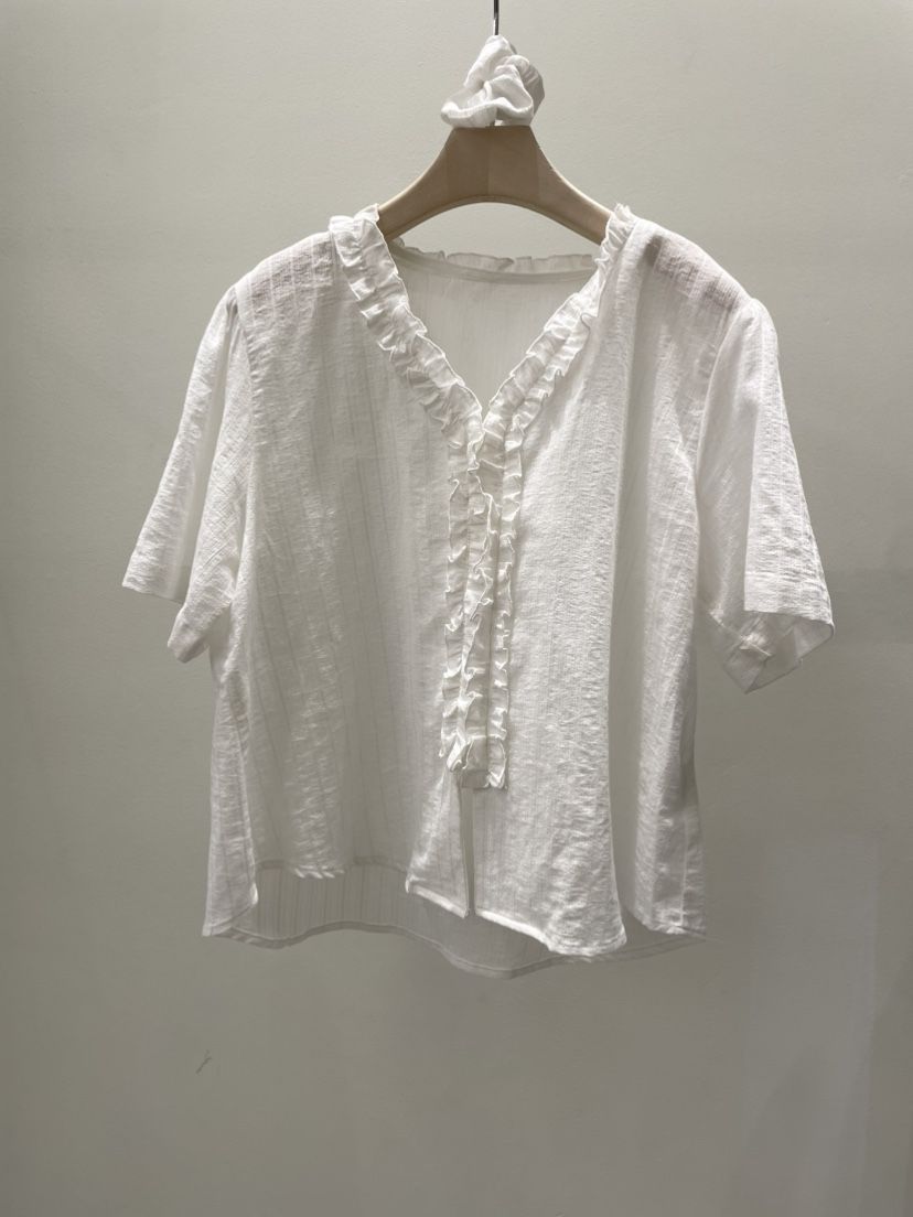 AMY GRACE-A韓國東大門代購女士新款推薦休閑襯衫蕾絲衫AMY GRACE-A襯衫/蕾絲衫