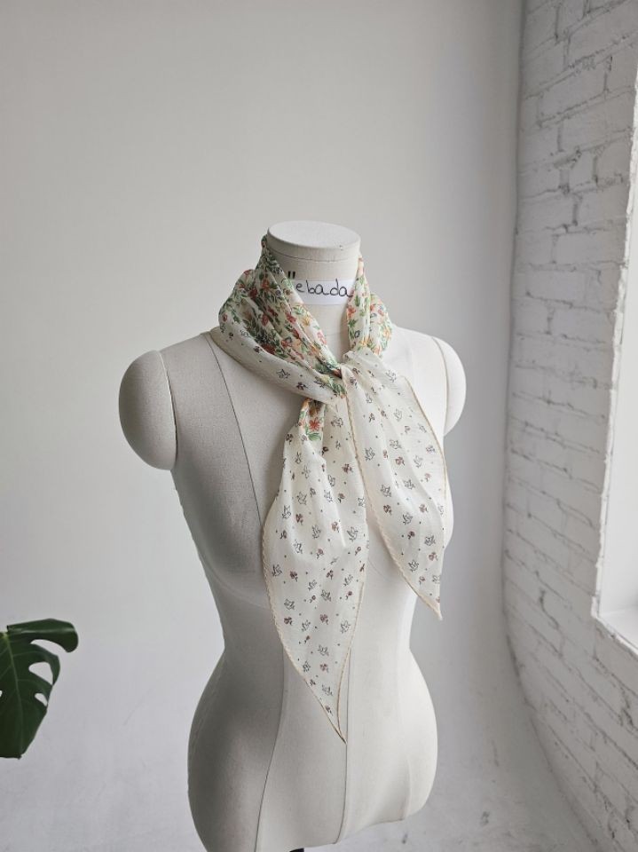 EBADA韓國直郵女士新款職業26春夏，26夏季休閑人氣圍巾披肩EBADA圍巾/披肩