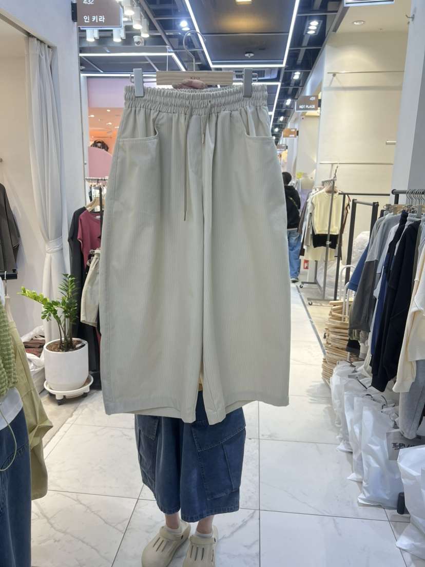 IN KIRA韓國代購女裝新品推薦時尚26春夏，26夏季休閑褲IN KIRA休閑褲