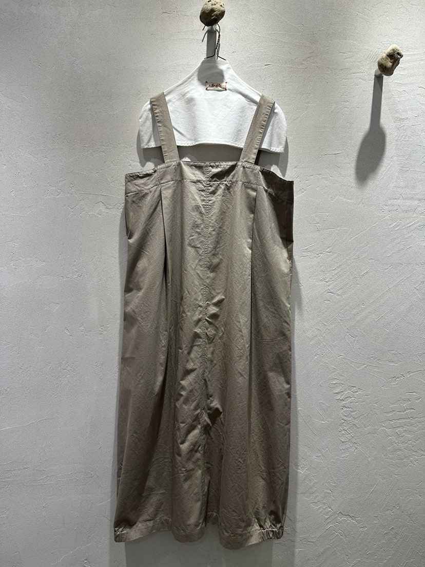 AT NOTE韓國東大門直郵女士新品時尚職業休閑連衣裙吊帶裙AT NOTE連衣裙