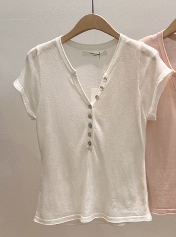 GLAD SOME東大門實拍韓國女裝新品職業熱賣推薦T恤V領紐扣GLAD SOMET恤