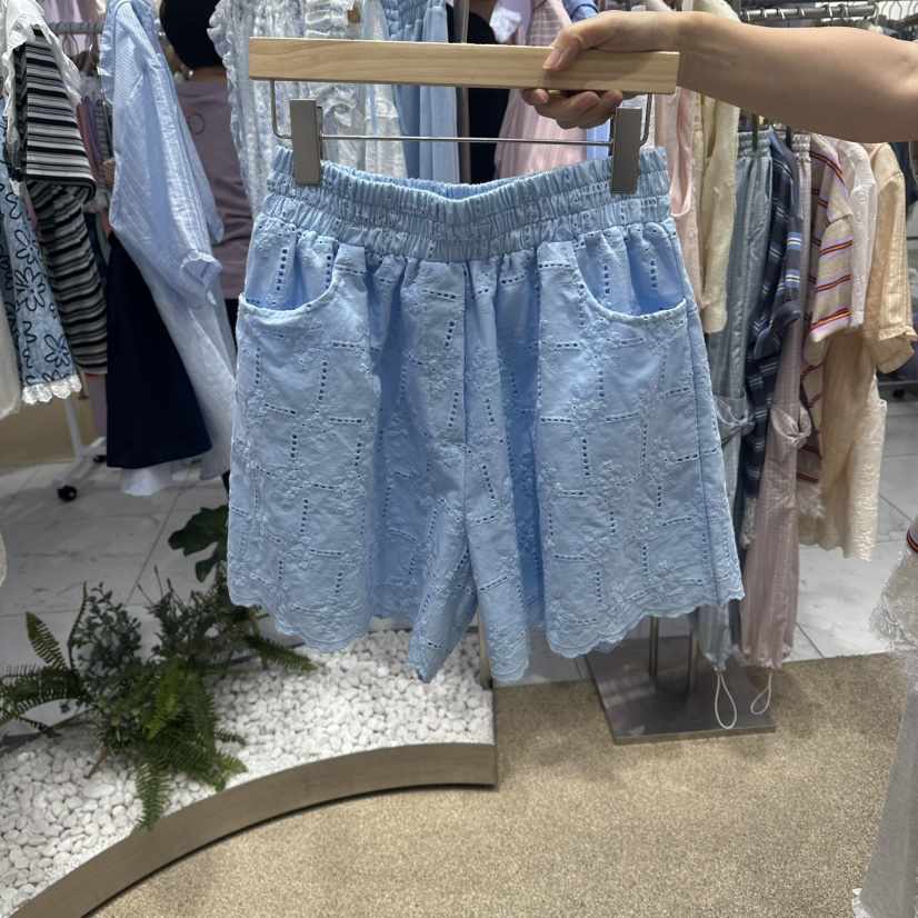 VIRUS韓國東大門代購女裝新款26春夏，26夏季職業短褲繡花VIRUS短褲