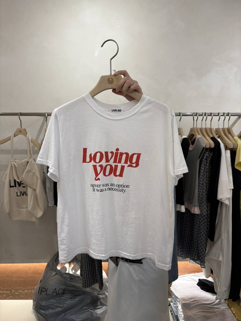 LIVE AID-P東大門實拍女裝新品推薦時尚真品休閑26春夏T恤LIVE AID-PT恤