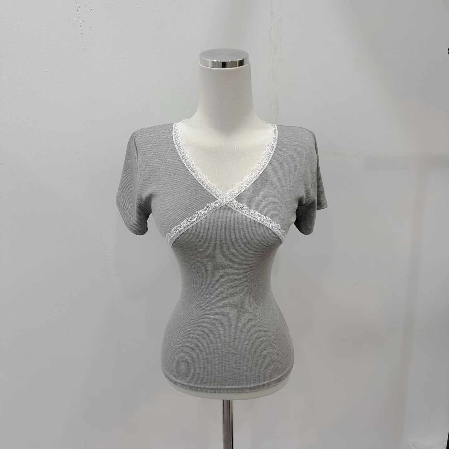 ISABELLA東大門代購女士新款推薦人氣真品熱賣職業T恤蕾絲ISABELLAT恤