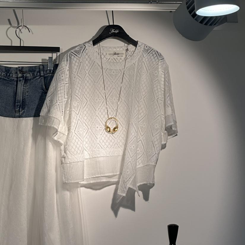 空韓國直郵女裝新款熱賣時尚26春夏職業推薦T恤不對稱蕾絲BAKHAT恤