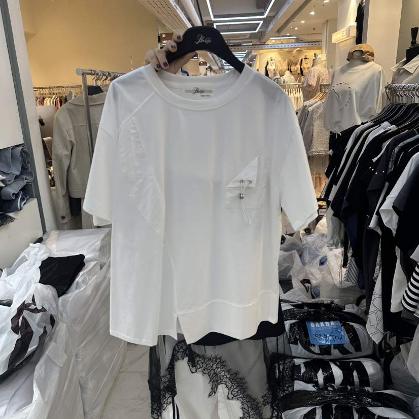 空韓國東大門直郵女裝新款推薦時尚26春夏熱賣人氣T恤口袋BAKHAT恤