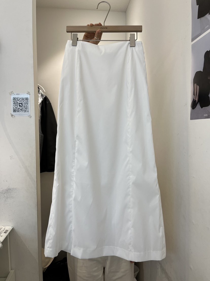 OUVIR韓國直郵女士新款職業26春夏休閑時尚推薦長裙尼龍拉鏈O.V.R/OUVIR長裙