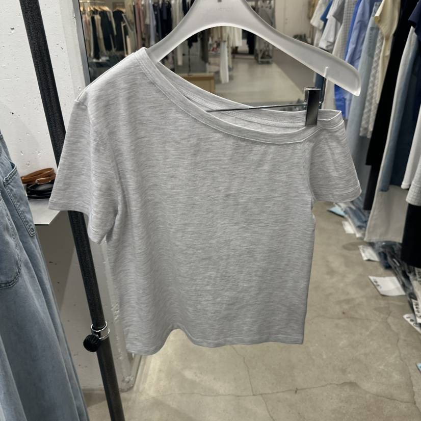 HELVETICA韓國直郵女裝新款職業真品26春夏人氣熱賣休閑T恤HELVETICAT恤