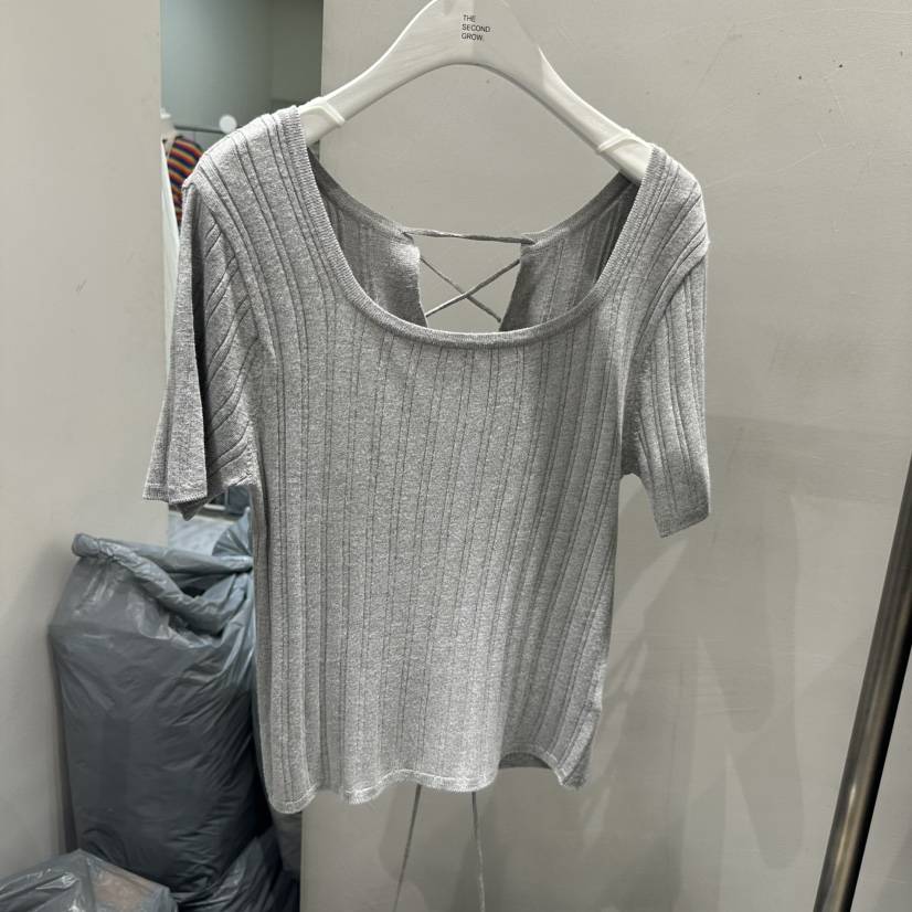 THE SECOND GROW/QUEENSRABBIT東大門實拍女士新品時尚針織衫THE SECOND GROW/QUEENSRABBIT針織衫