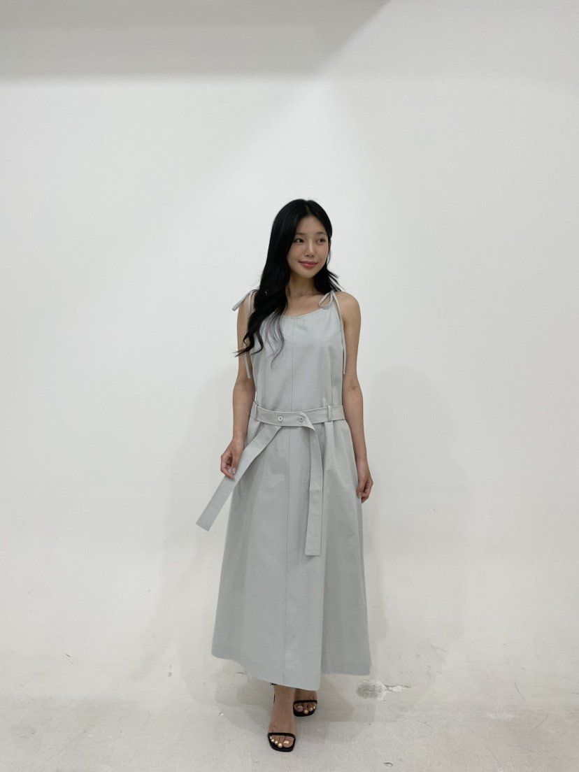 NAPKIN韓國代購女裝新款職業真品26春夏時尚連衣裙含腰帶NAPKIN連衣裙