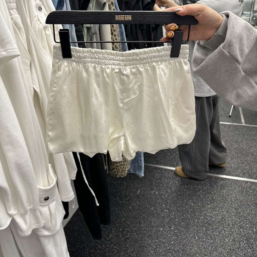 NUEUN韓國代購女裝新品熱賣26夏季時尚推薦休閑人氣短褲圓點NUEUN/SEEOT短褲