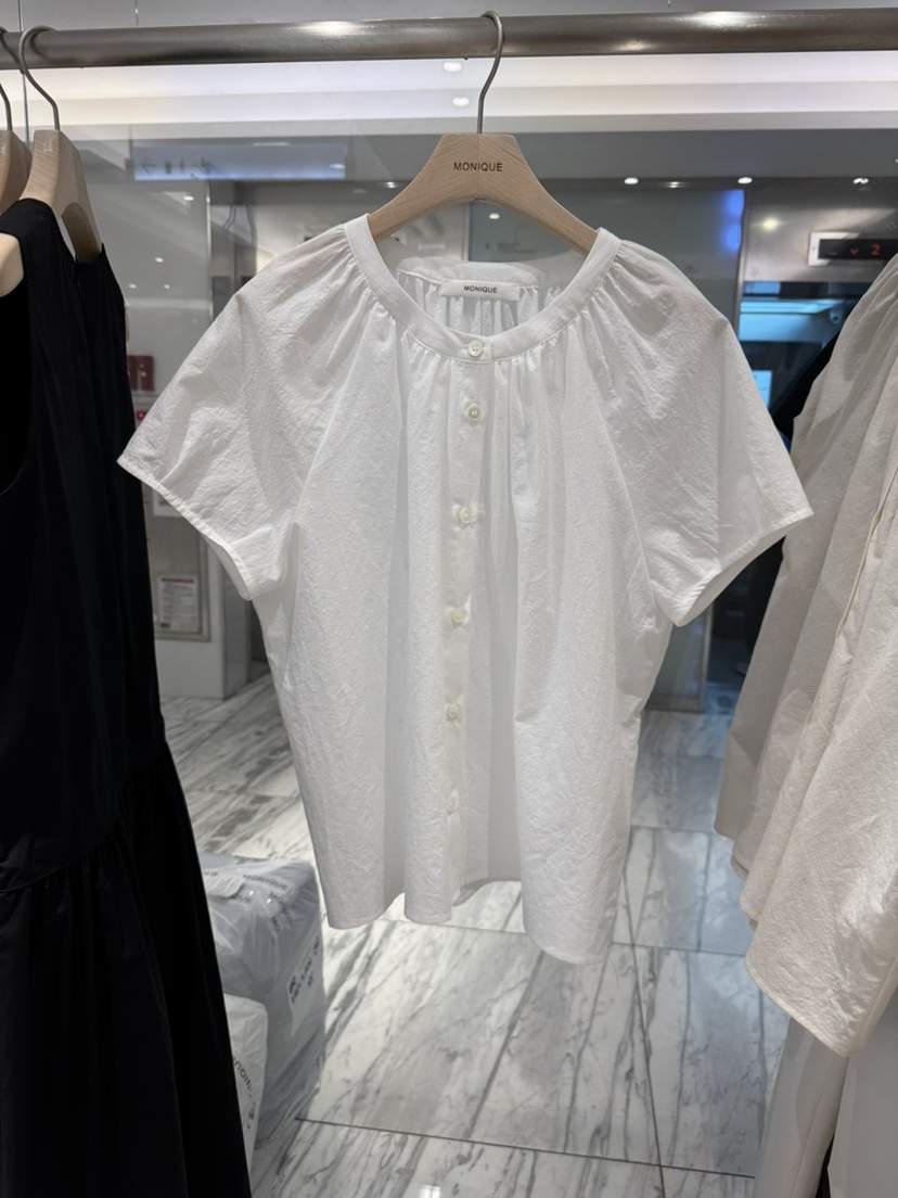 MONIQUE韓國直郵實拍女士新款時尚推薦熱賣休閑襯衫蕾絲衫MONIQUE襯衫/蕾絲衫
