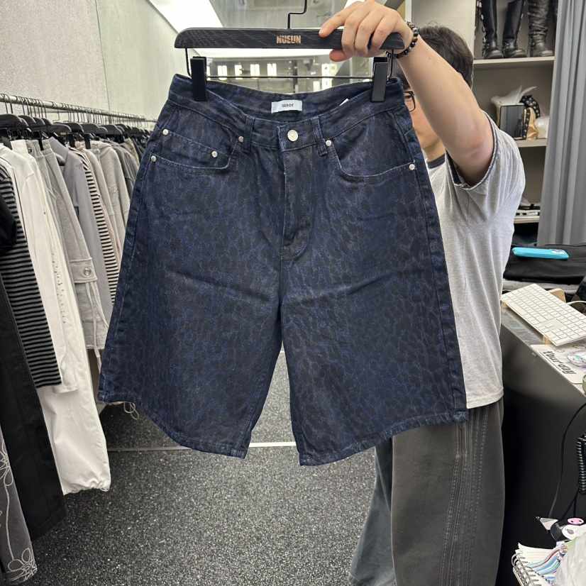 NUEUN韓國東大門直郵女士新品熱賣時尚職業休閑短褲水洗豹紋NUEUN/SEEOT短褲