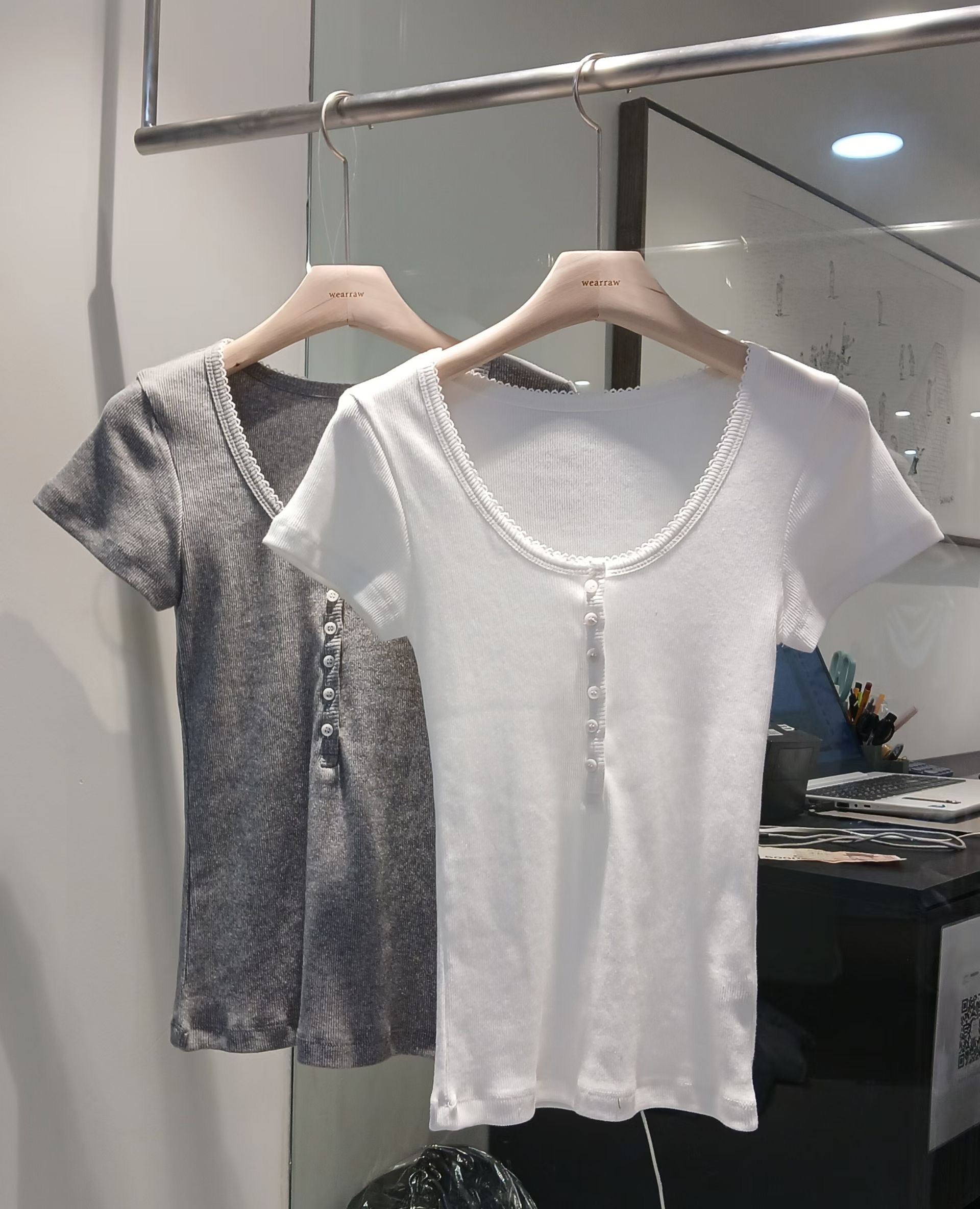 WEARRAW/WELL ROW東大門代購女士新品職業人氣真品時尚T恤WEARRAW/WELL ROWT恤