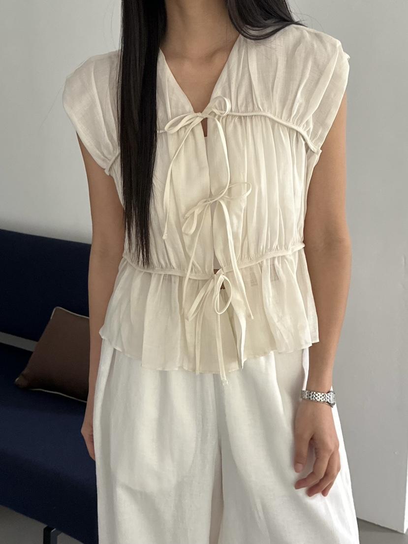 LE VASE韓國東大門代購女裝新款職業休閑熱賣襯衫蕾絲衫LE VASE襯衫/蕾絲衫