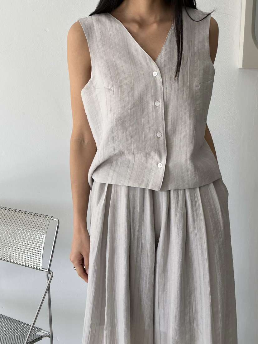 LE VASE東大門實拍韓國女士新款人氣26春夏熱賣26夏季馬甲LE VASE馬甲