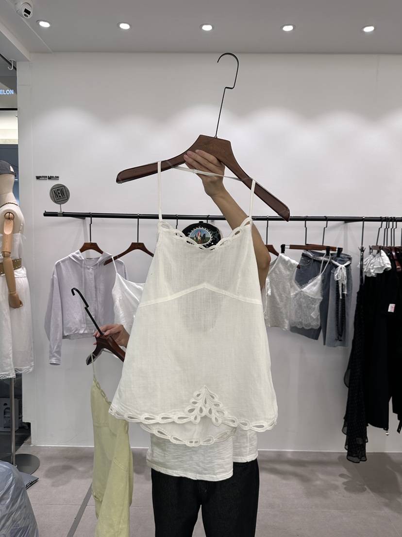 WATERMELON韓國東大門直郵女裝新款26春夏時尚吊帶背心花朵WATER MELON吊帶/背心