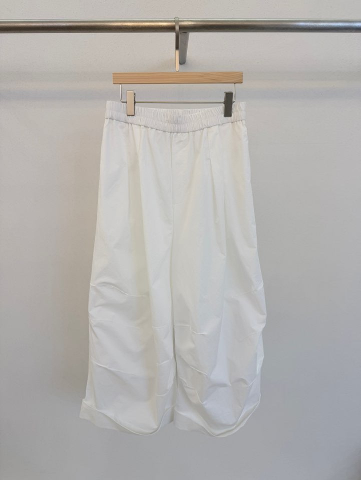 FORM東大門實拍韓國女裝新品時尚26夏季26春夏熱賣短褲褶皺FORM短褲